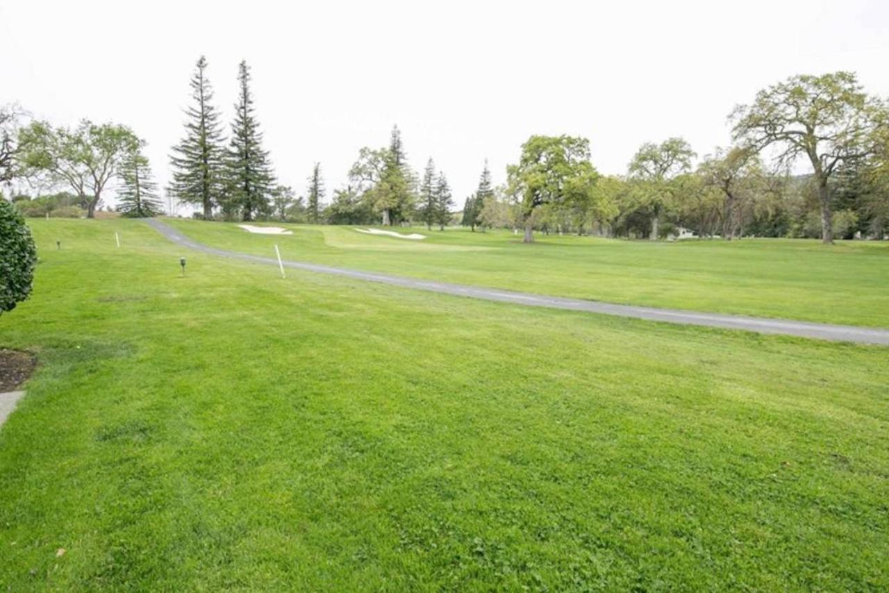 Apartment ★ Amazing 1 Bd Apt. Million $ View On Golf Course ★