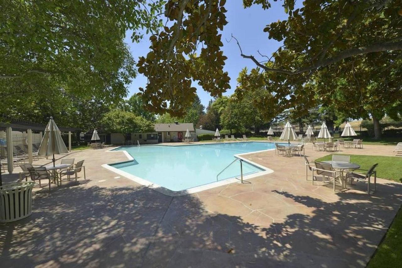 ★ Amazing 1 Bd Apt. Million $ View On Golf Course ★ * Napa