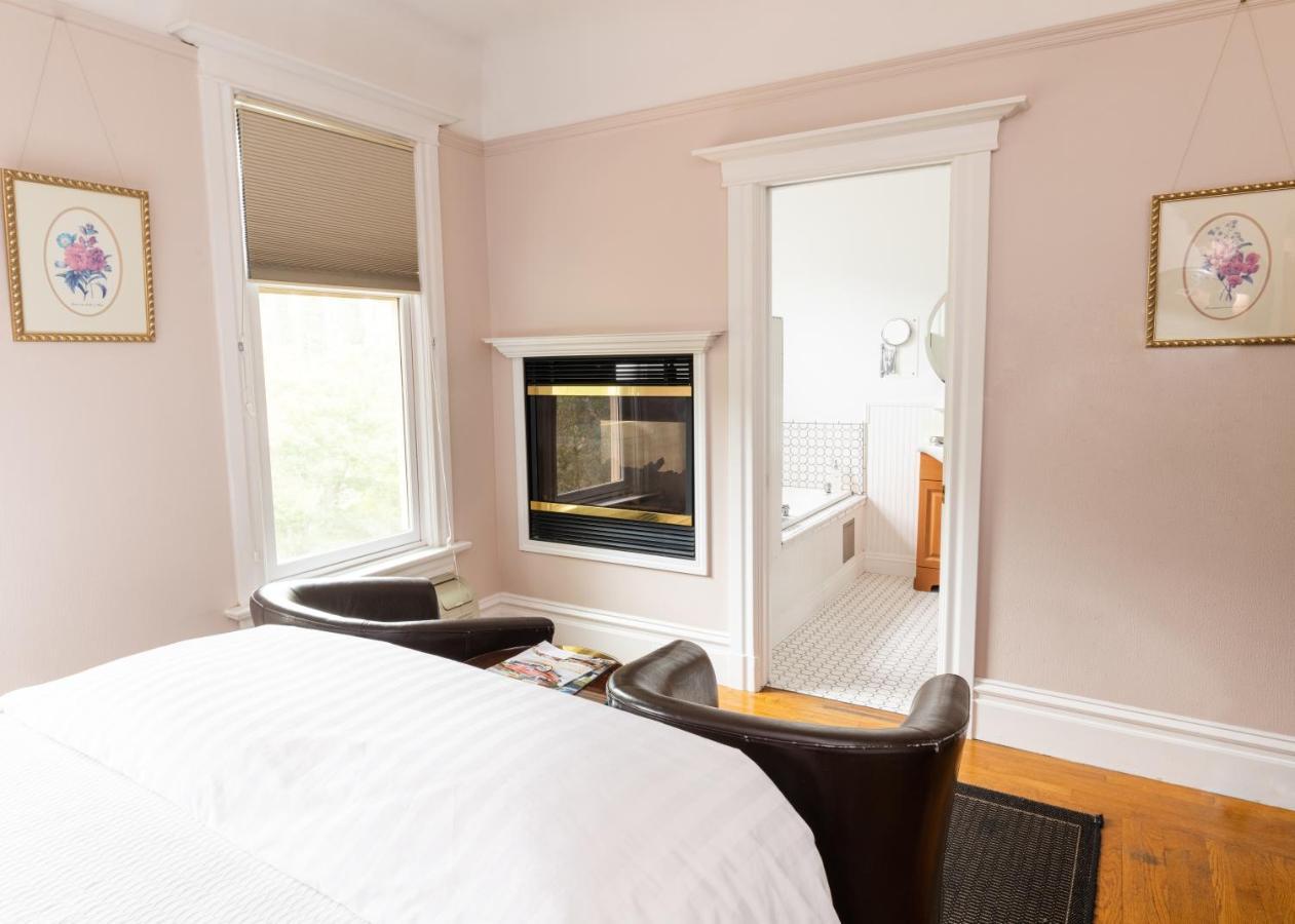 Bed & Breakfast The On First Napa