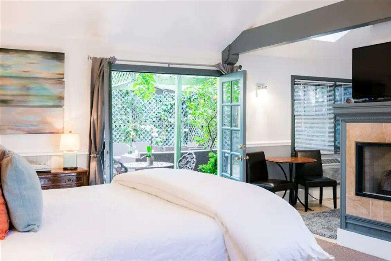 1801 First Luxury