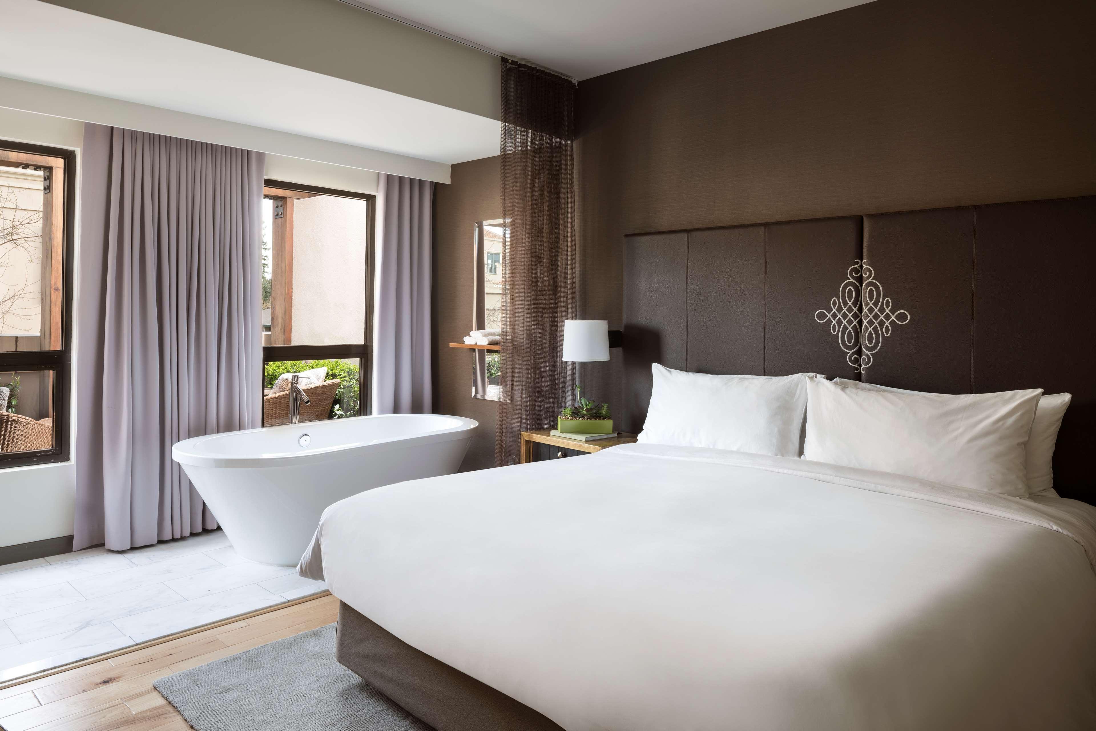 Hotel Andaz Napa, By Hyatt Napa