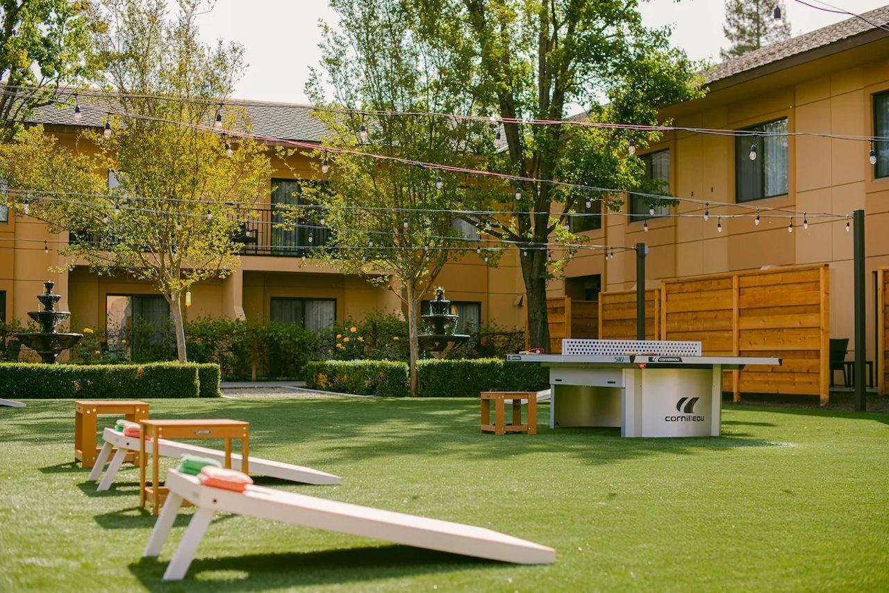 Valley Marriott & Hotel