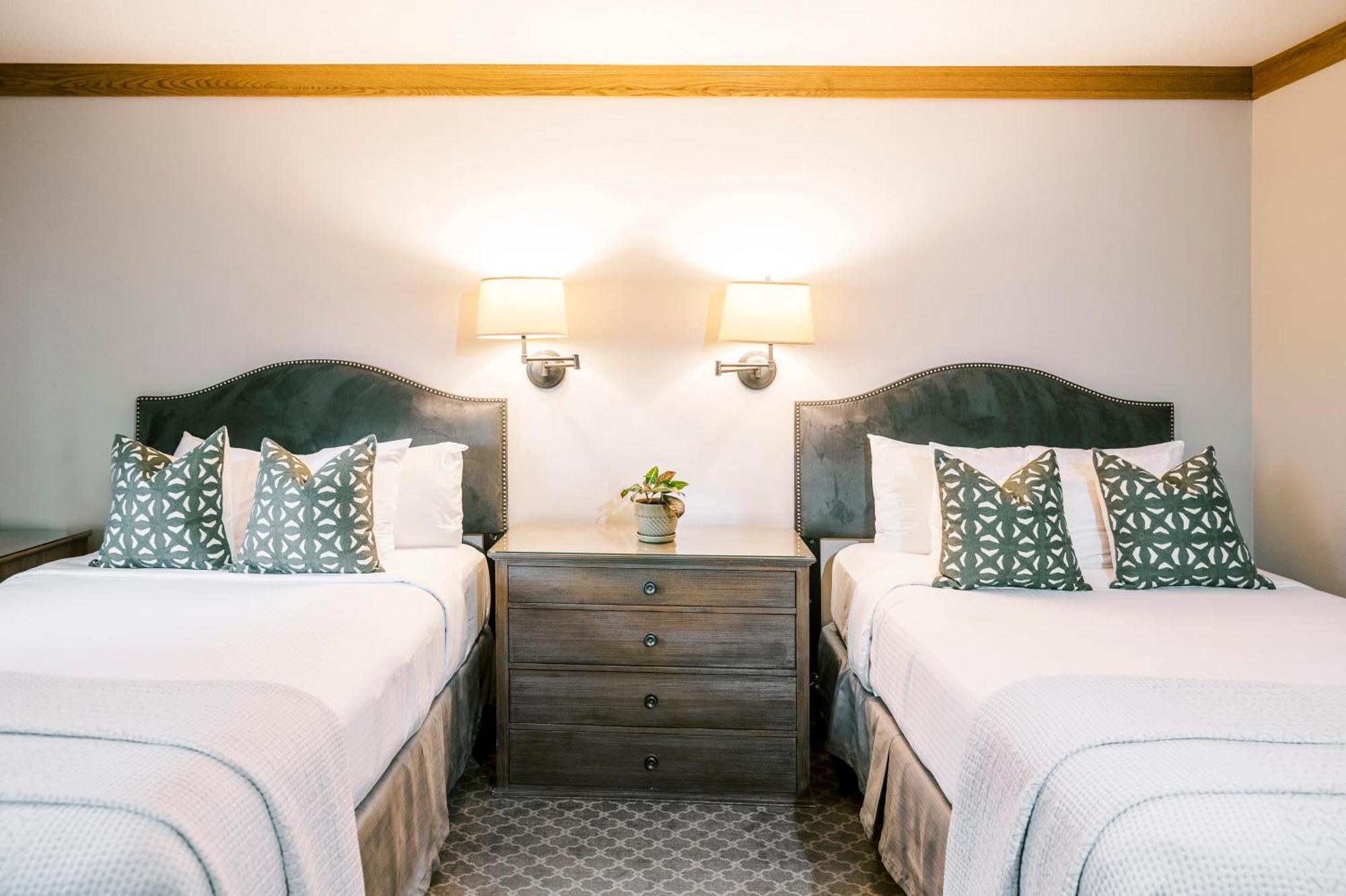 River 4* Napa