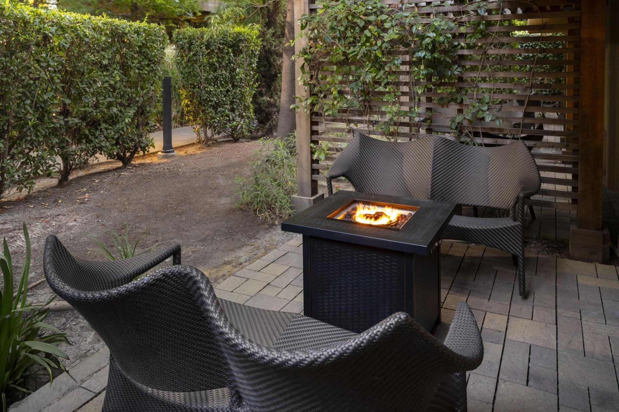 Valley Marriott & Hotel 4*
