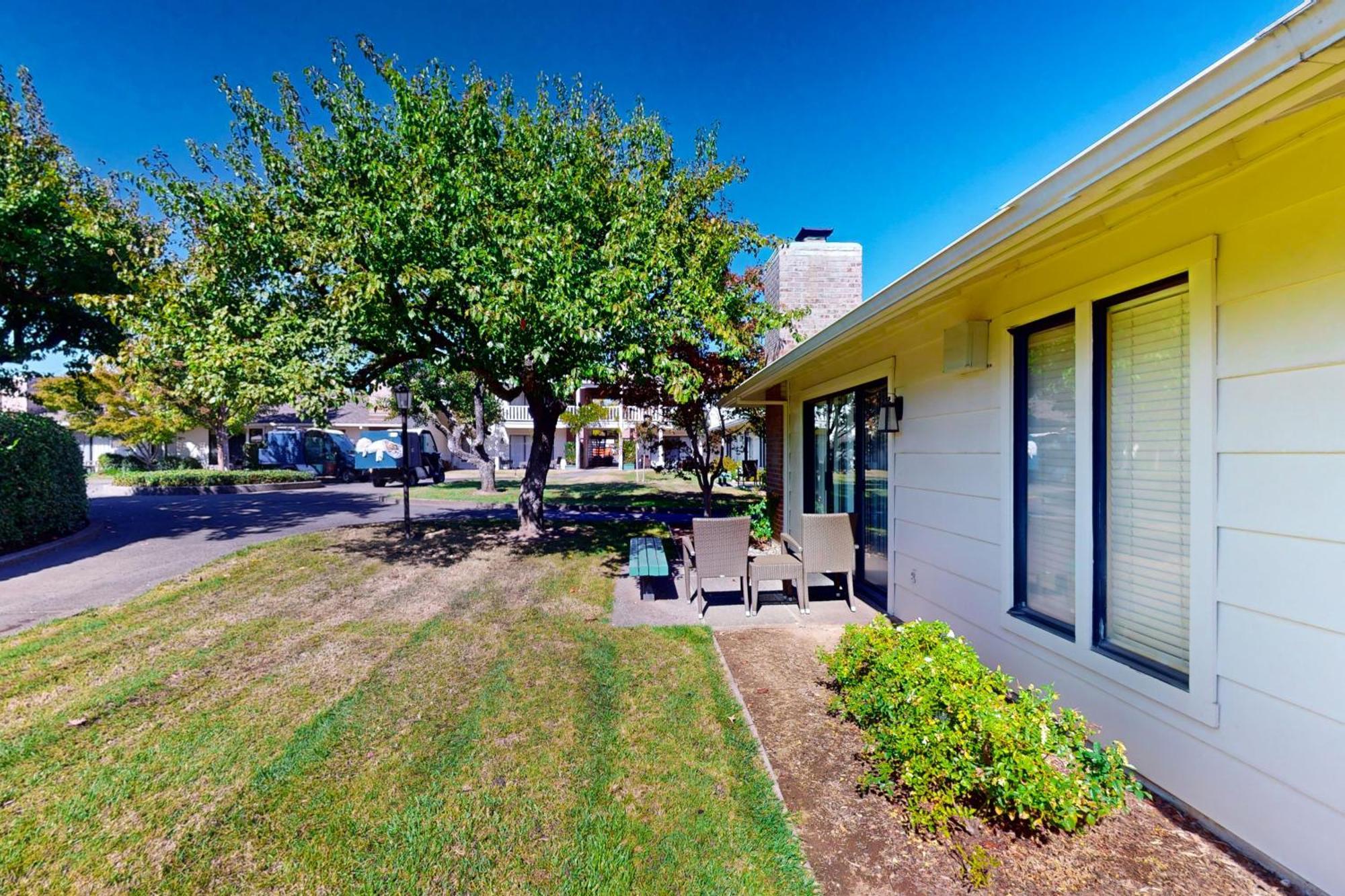 Silverado And 374 & 375 Apartment Napa