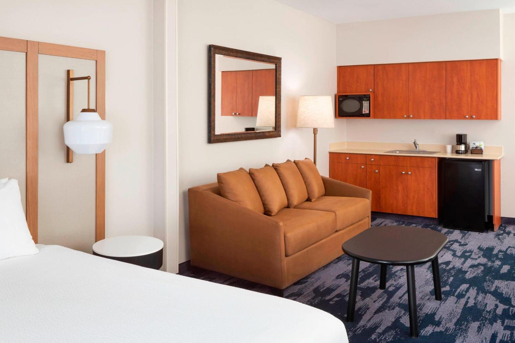 Fairfield And By Marriott American Canyon Hotel