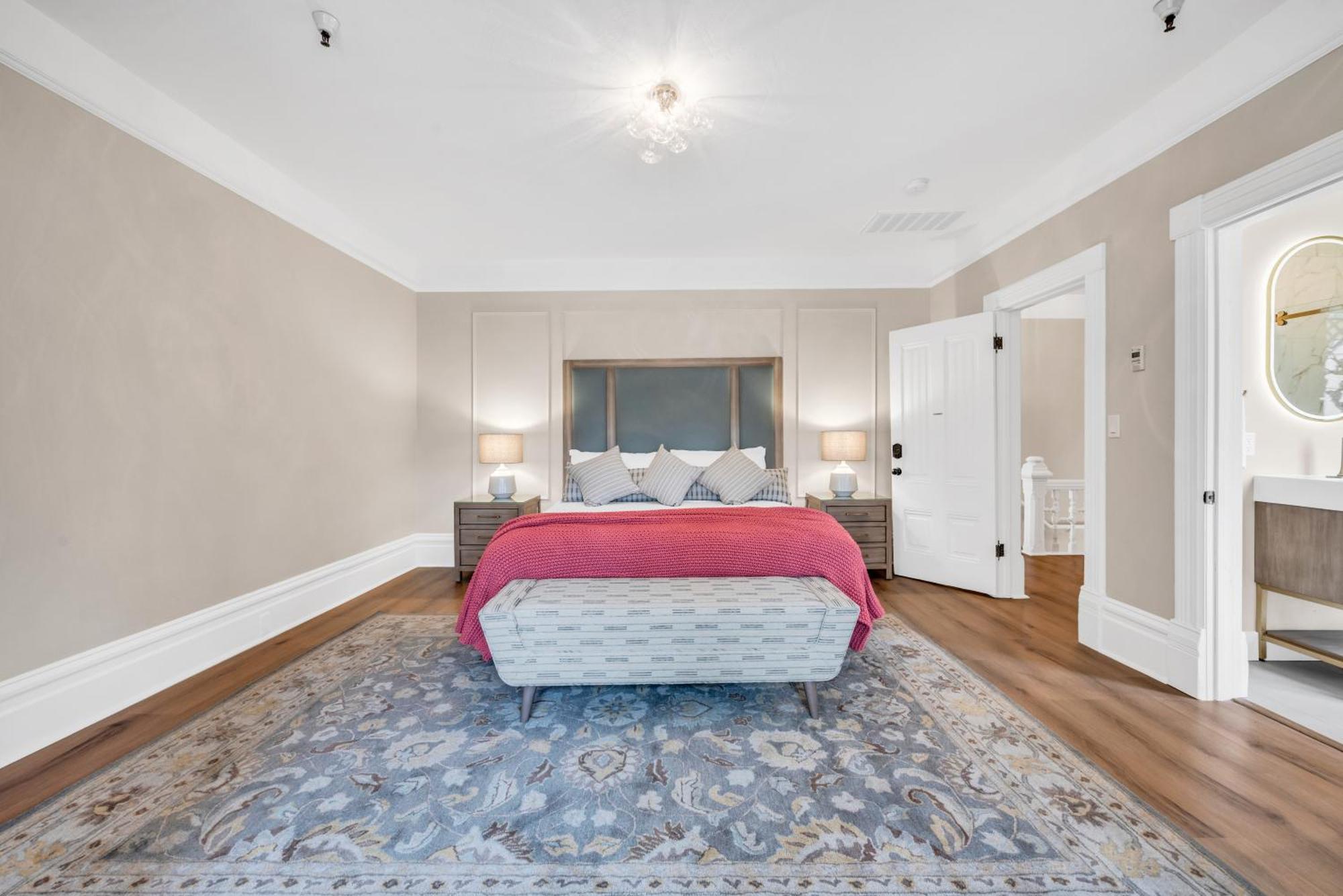 Bed & Breakfast Hennessey Estate *