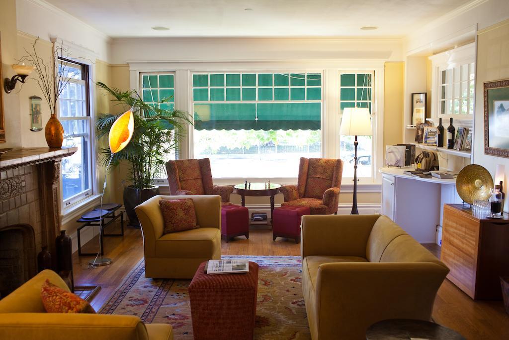 Bed & Breakfast The On First Napa