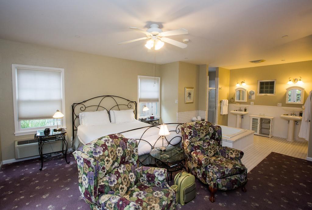 Bed & Breakfast The On First Napa