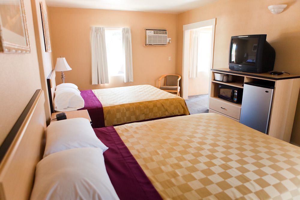 Hotel Discovery 2*