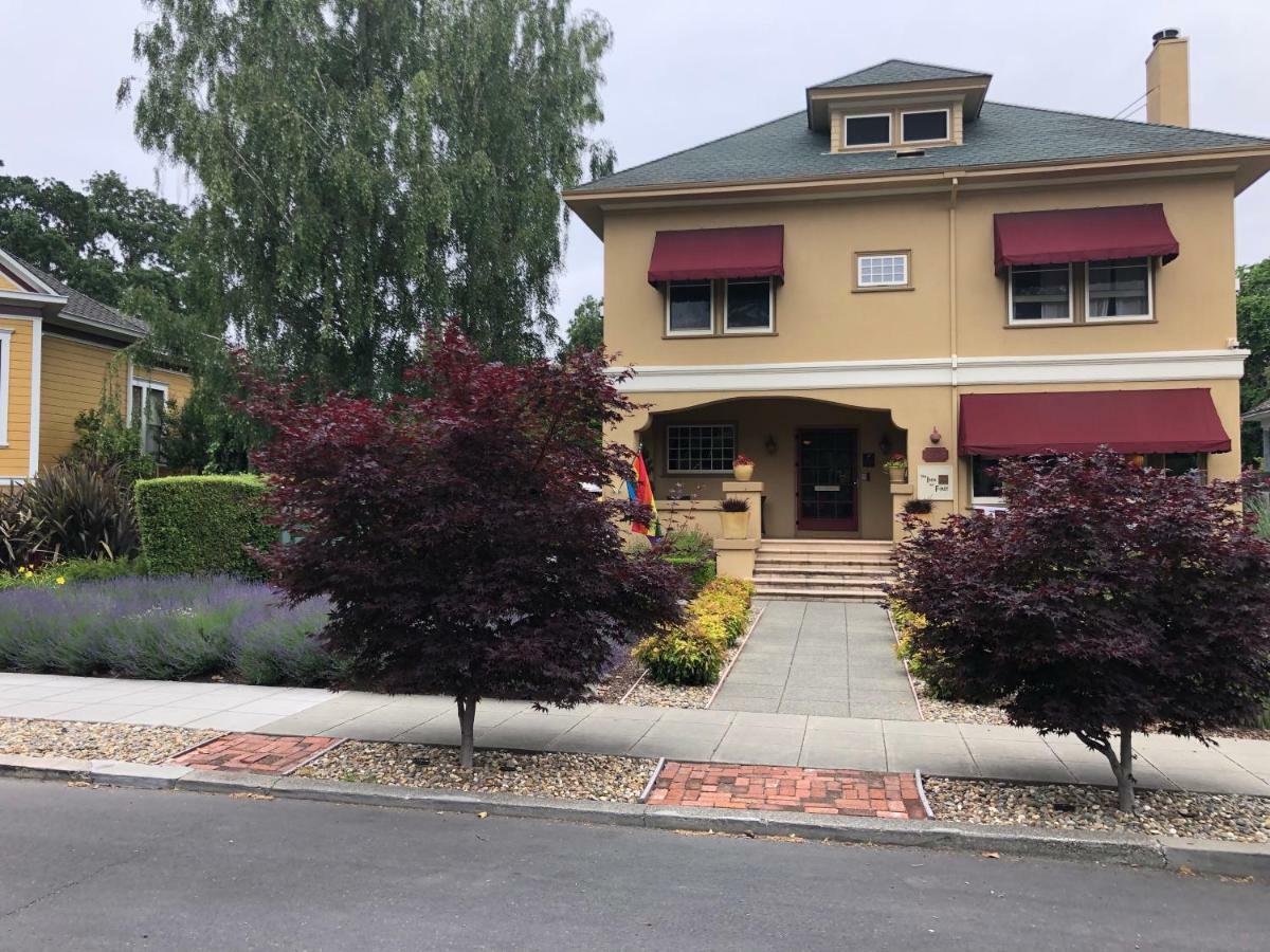 Bed & Breakfast The On First Napa