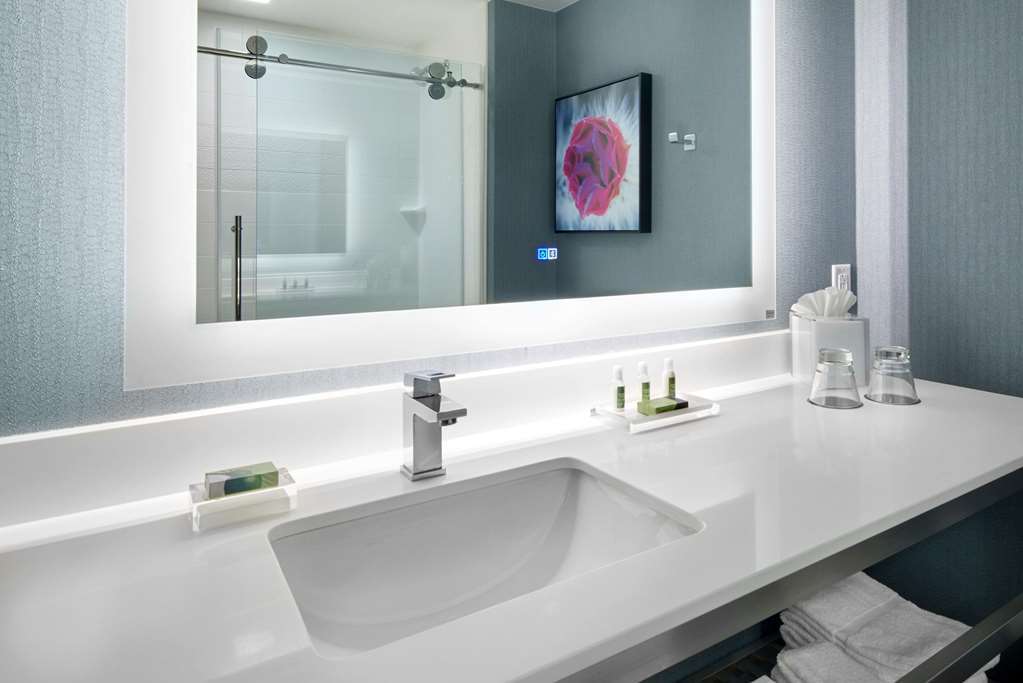 The Knoll Valley, Tapestry Collection By Hilton Hotel